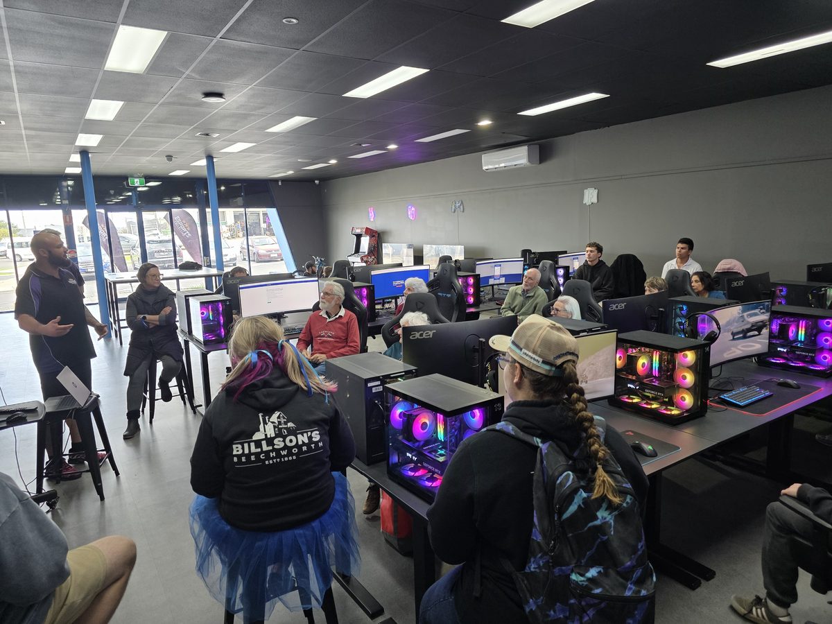 Mentors and learners together at a Bytes and Biscuits session